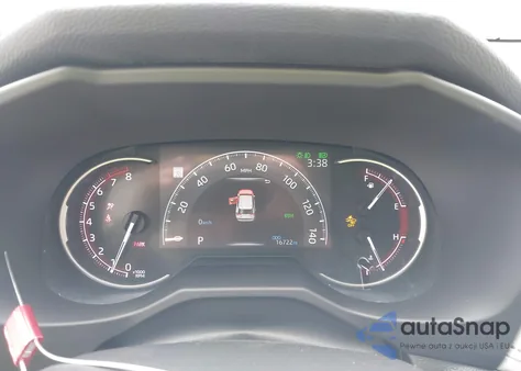 2024 Toyota Rav4 Xle Premium z USA, uszkodzony, nr VIN 2T3C1RFV0RC287528